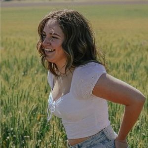 Meet your Posher, Haley